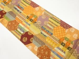 切り嵌め亀甲に縞・古典柄・花々模様織出し全通袋帯